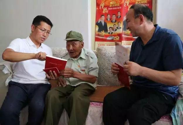 救援达尔马提亚狗